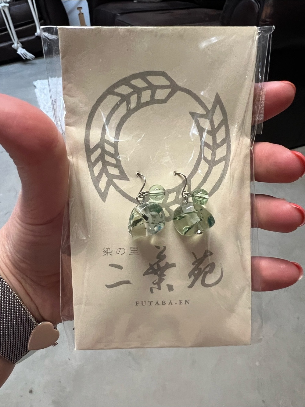 Futaba-En Light Green Glass Drop Dangle Earrings